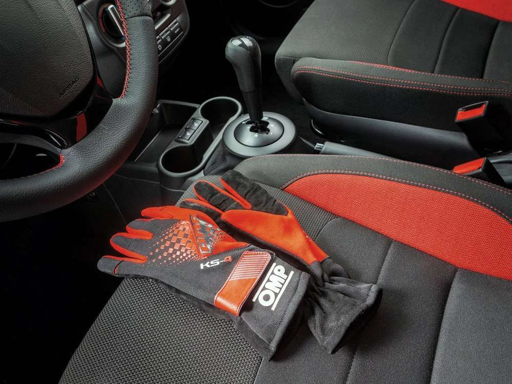 Интерьер салона <br>Lada Granta Drive Active