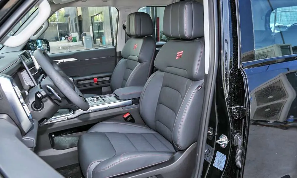 Интерьер салона <br>Jetour T2