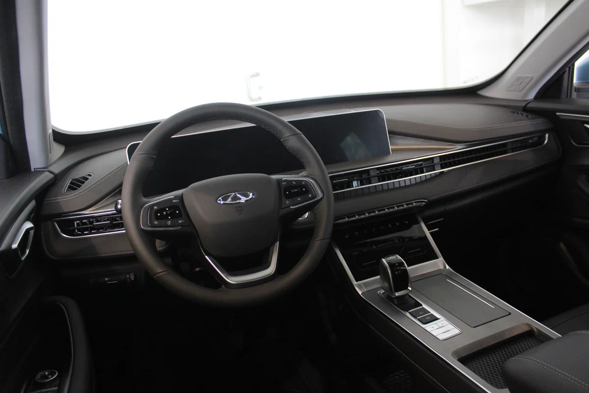 Интерьер салона <br>Chery Tiggo 4 Pro 18 YEARS EDITION