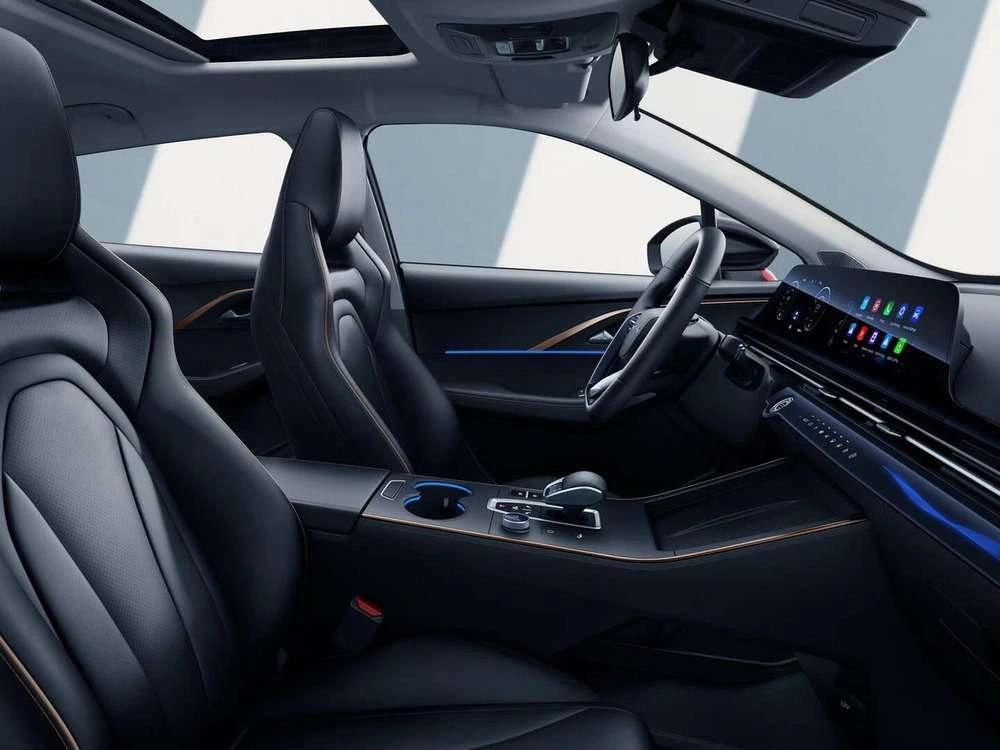 Интерьер салона <br>Omoda C5