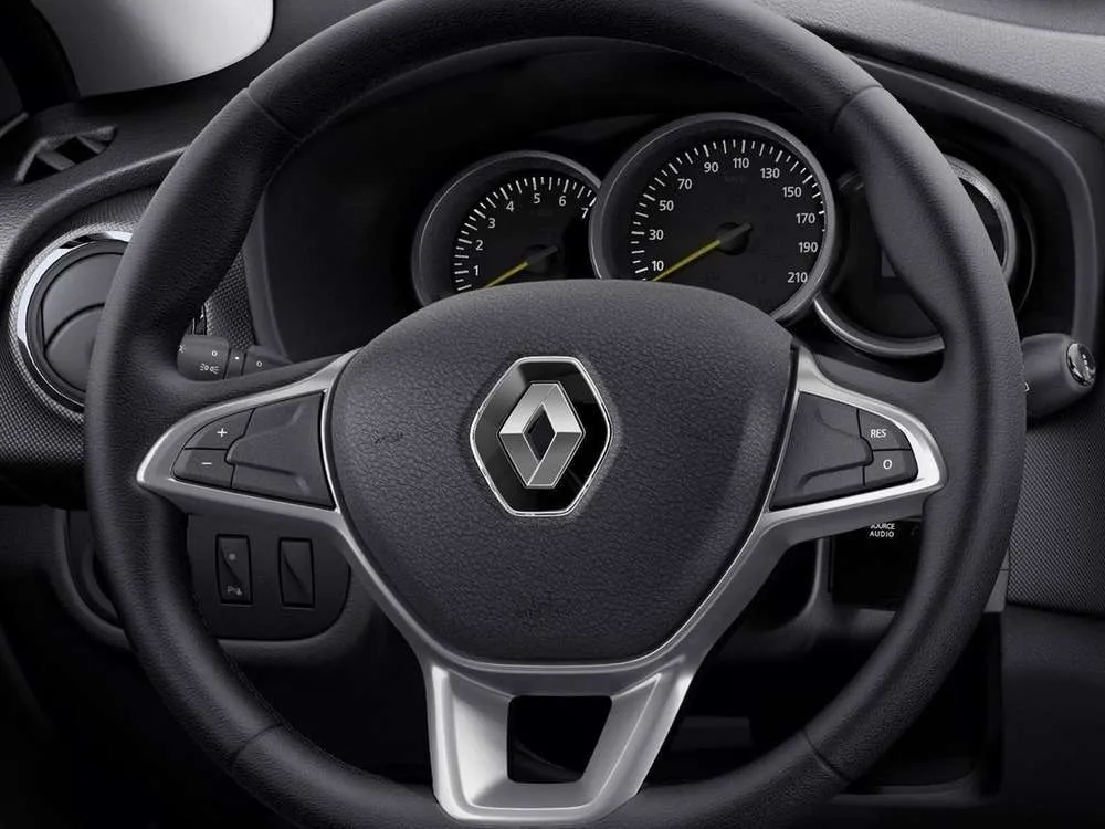 Интерьер салона <br>Renault Logan