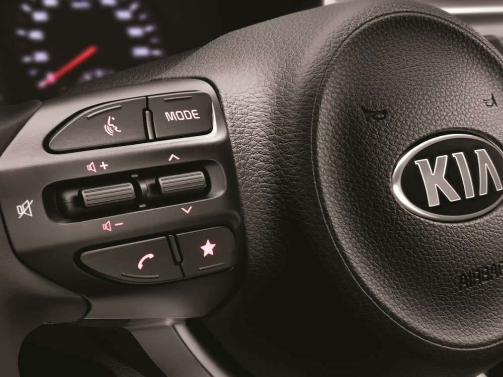 Интерьер салона <br>KIA Rio X