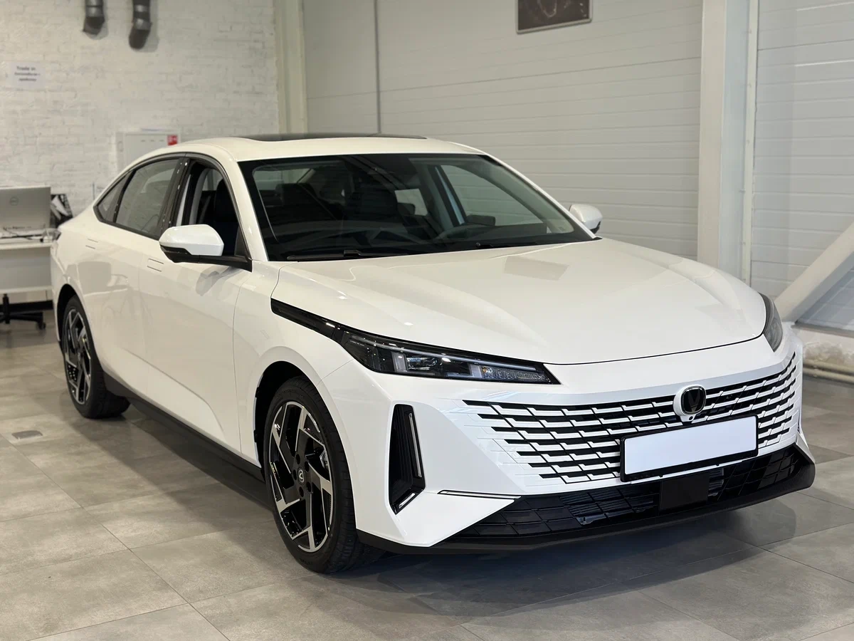 Внешний вид <br>Changan Lamore