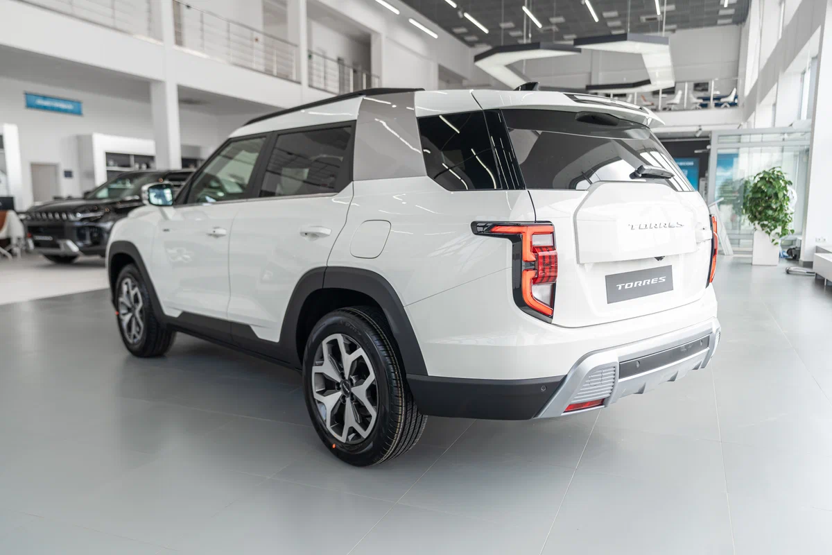 Внешний вид <br>KGM TORRES