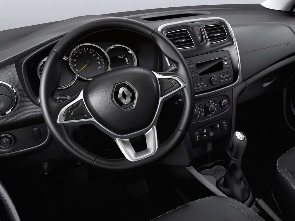 Интерьер салона <br>Renault Logan