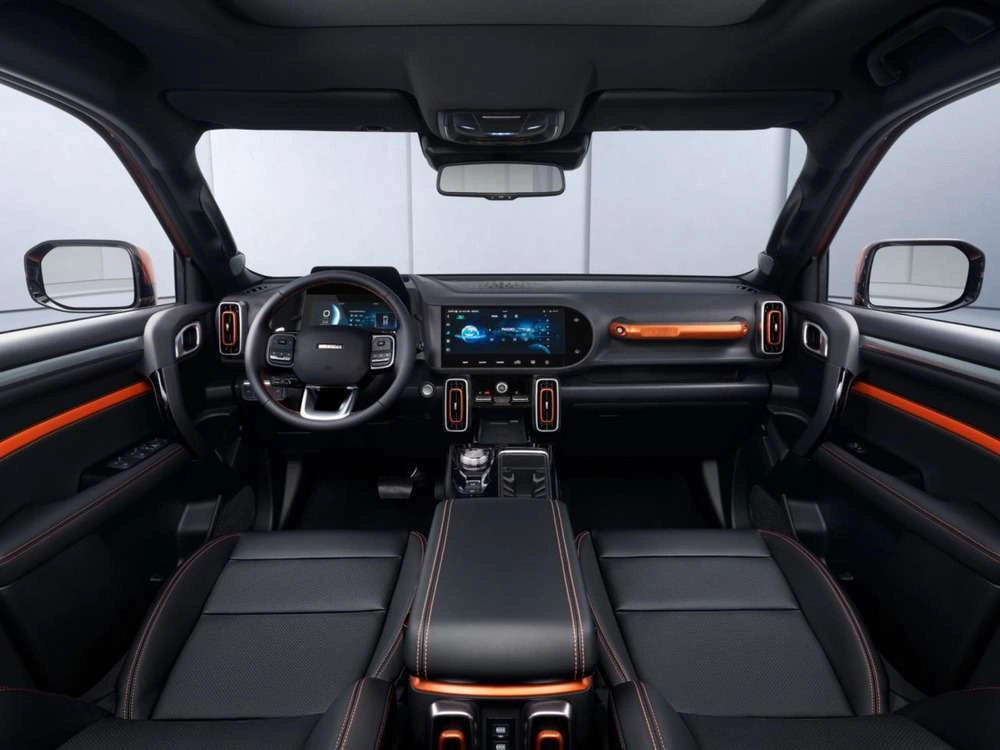 Интерьер салона <br>Haval Dargo